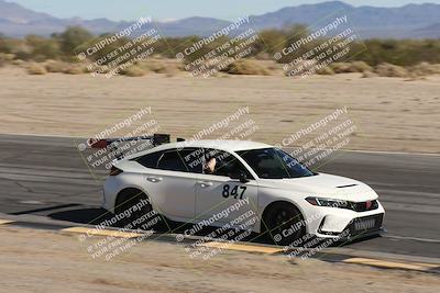 media/Nov-23-2025-Speed Ventures (Sun) [[88f20b6e61]]/4-Black Group/Session 2 (Turn 10 Inside)/